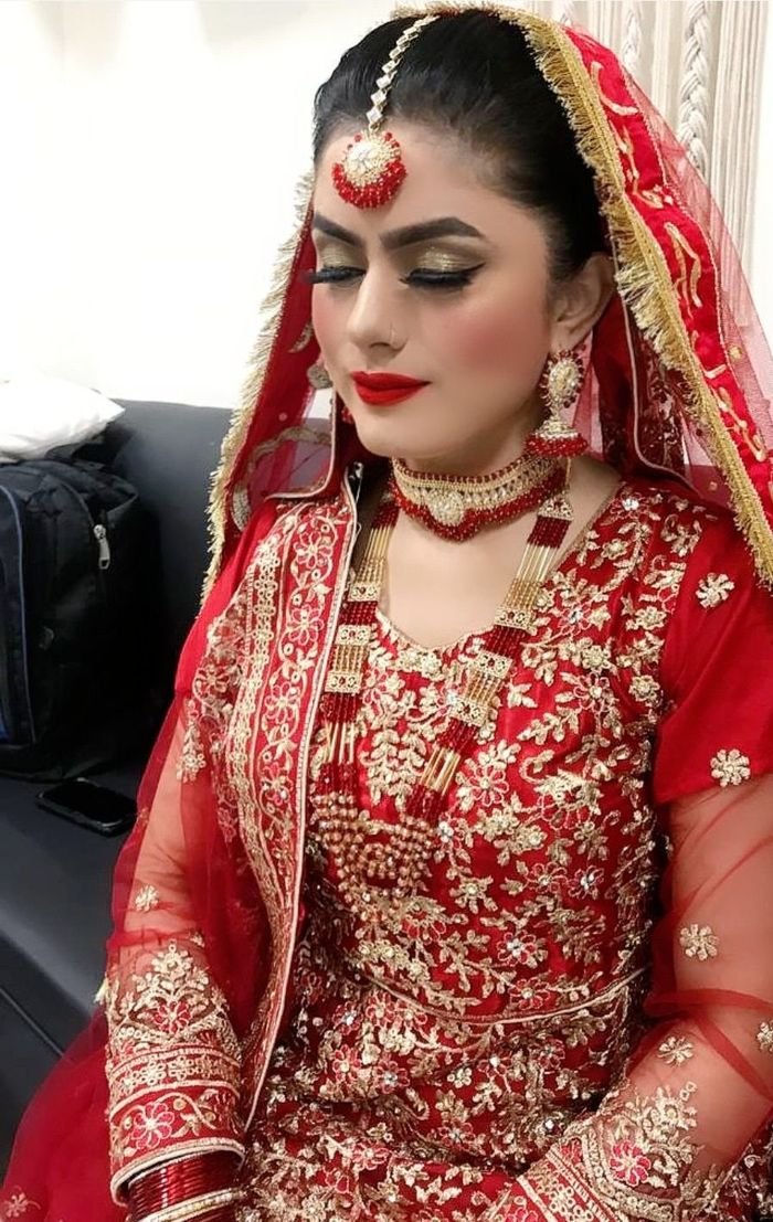 Asian & Indian Bridal example 4 by Sana Kinaan in Dubai