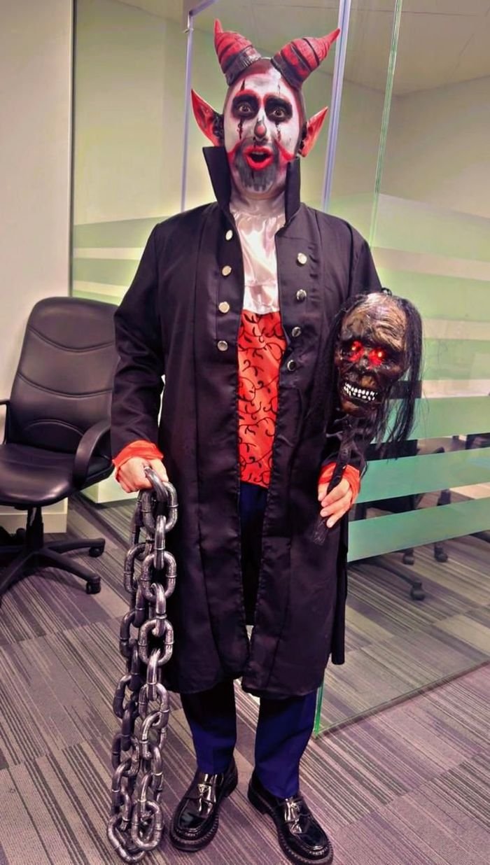 SFX / Prosthetic makeup portfolio category by Sana Kinaan Dubai